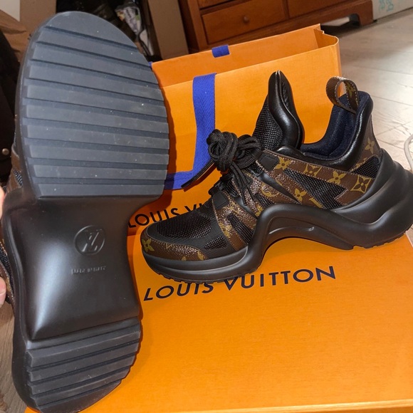 COPY - Louis Vuitton Archlight Sneaker - Picture 4 of 7